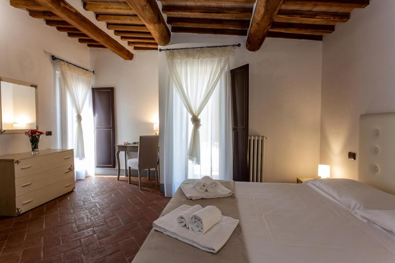 Il Borgo Di Terrensano Aparthotel Siena Ngoại thất bức ảnh