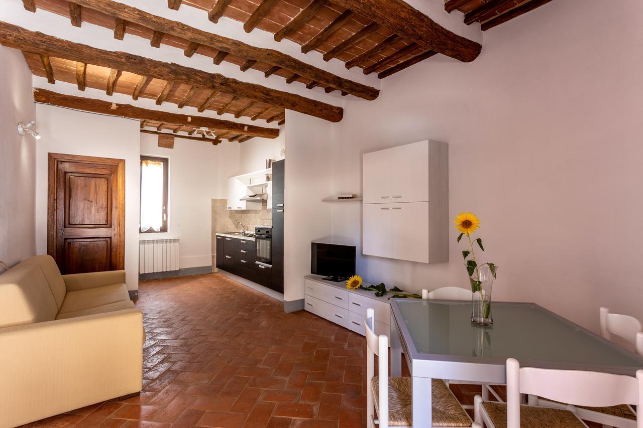 Il Borgo Di Terrensano Aparthotel Siena Ngoại thất bức ảnh